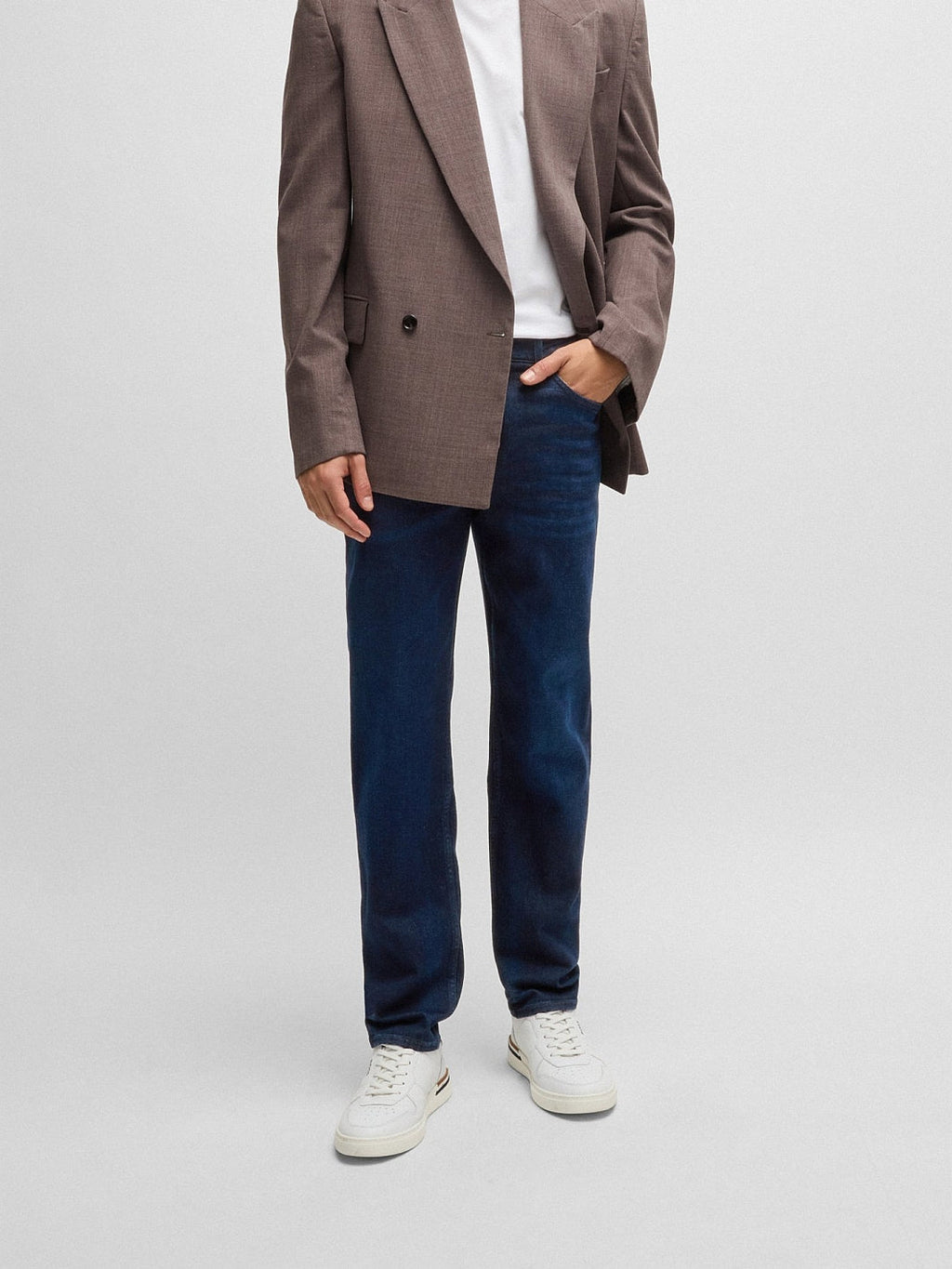 MAINE STRAIGHT FIT JEANS