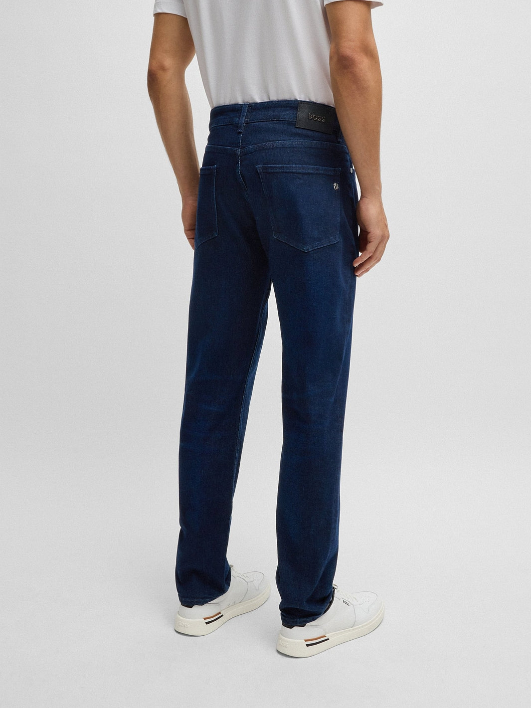 MAINE STRAIGHT FIT JEANS