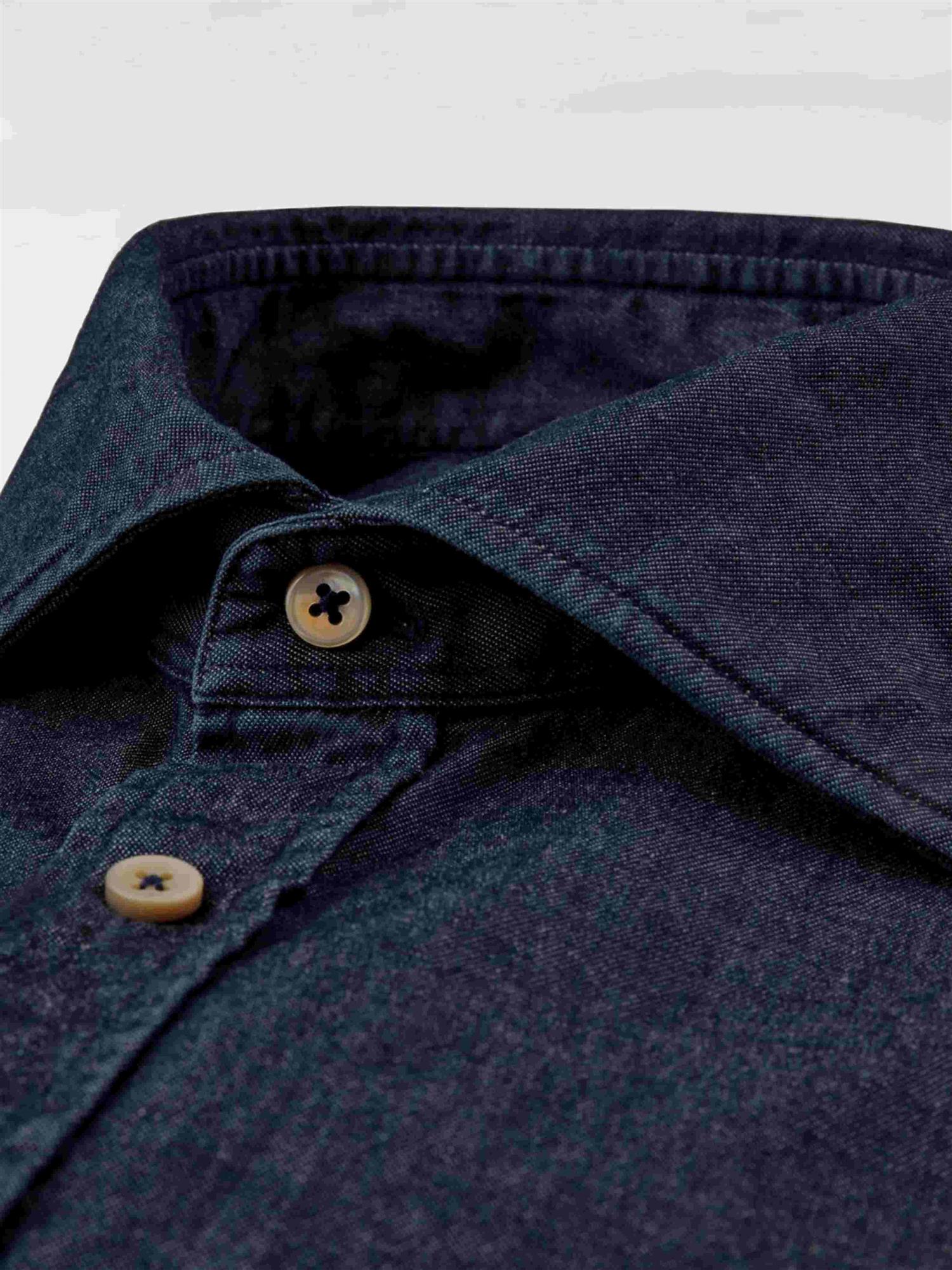 SLIMLINE DENIM SHIRT