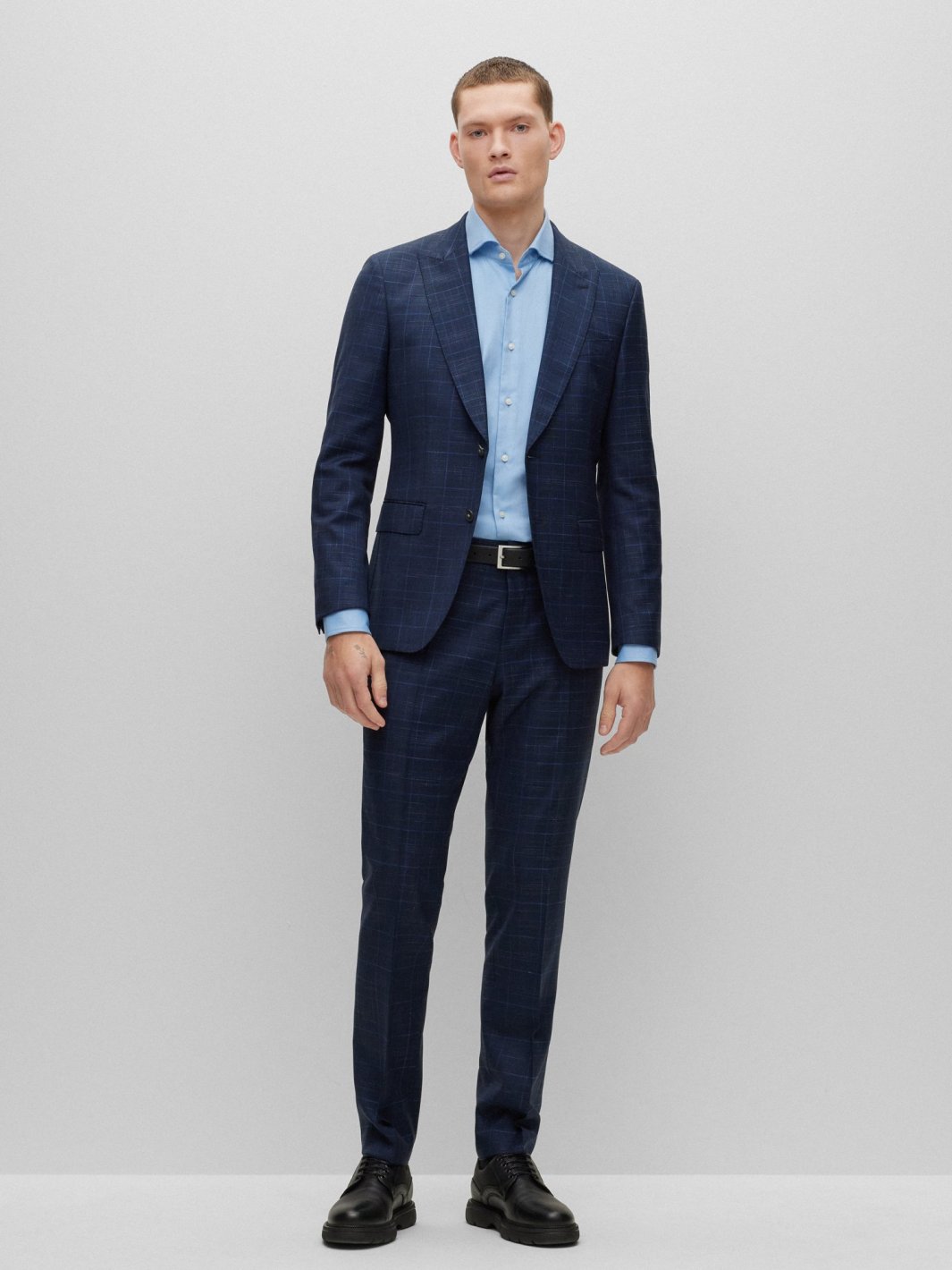 SLIM FIT SUIT IN CHECKED VIRGIN-WOOL