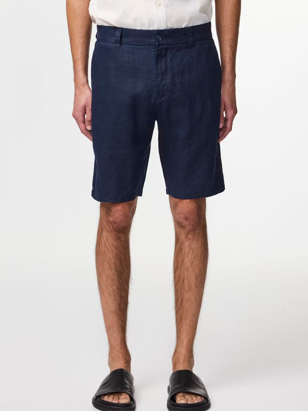 CROWN LINEN SHORTS