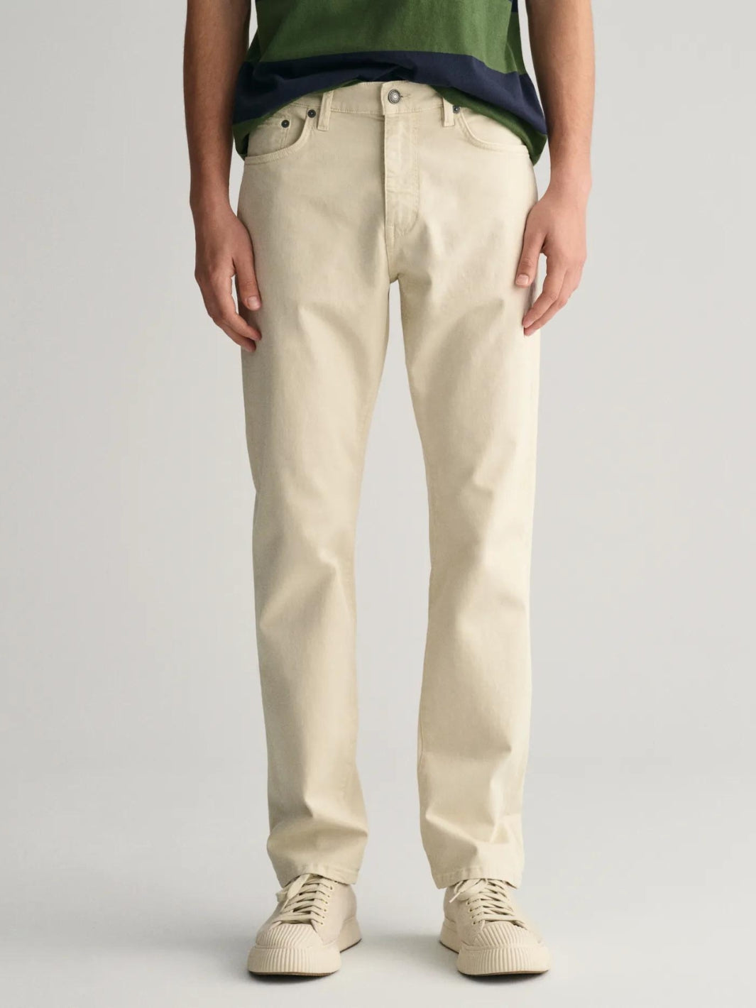 REGULAR DESERT JEANS