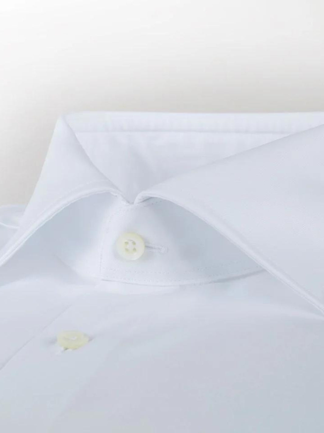 SLIMLINE WHITE TWILL SKJORTE