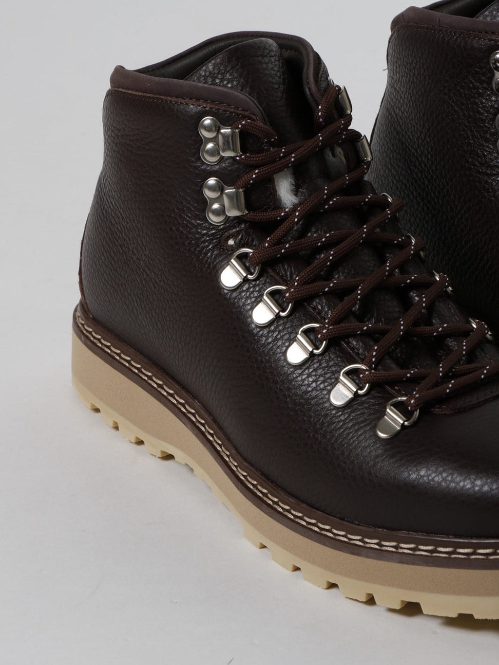 GRAIN LEATHER BOOTS
