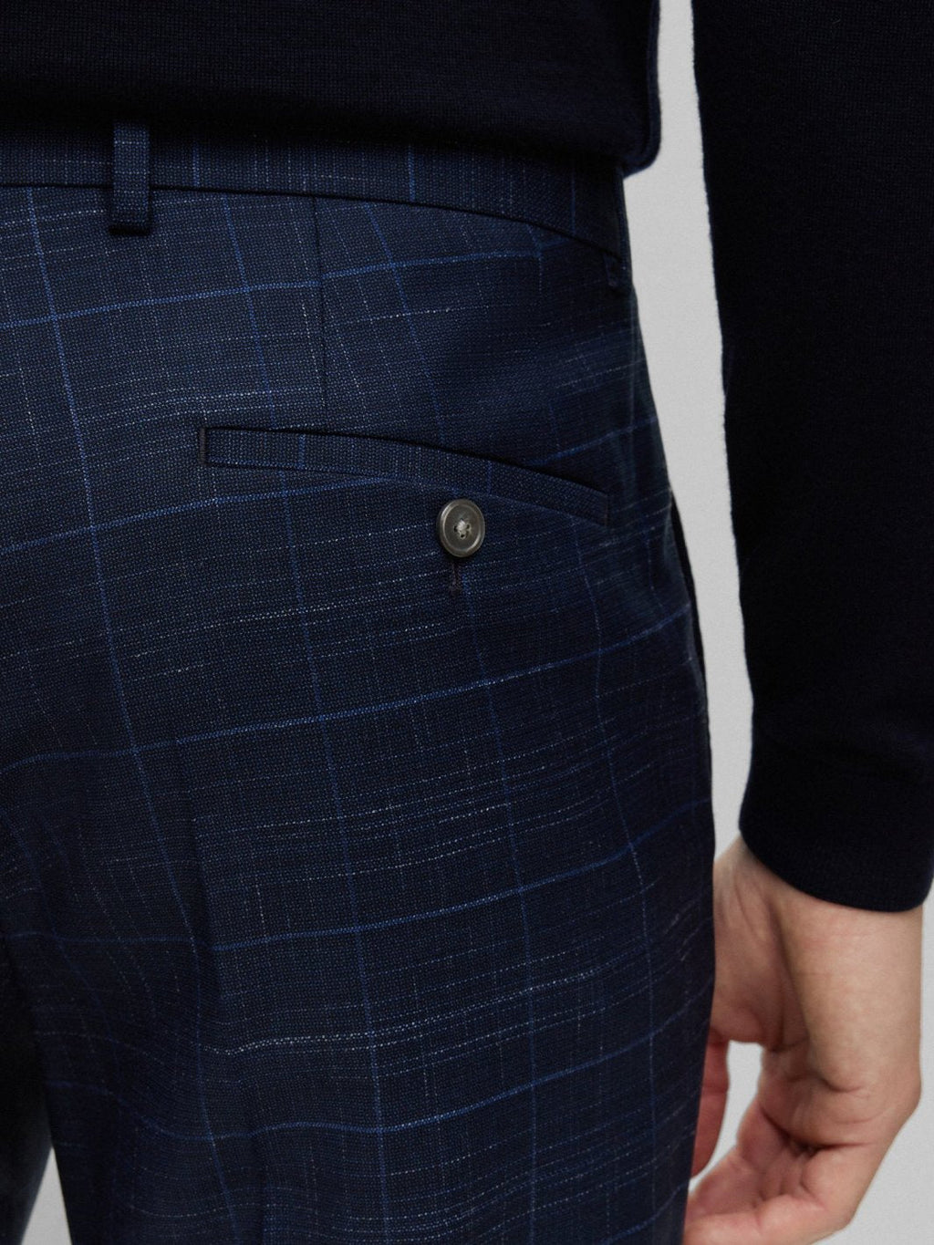 SLIM FIT SUIT IN CHECKED VIRGIN-WOOL