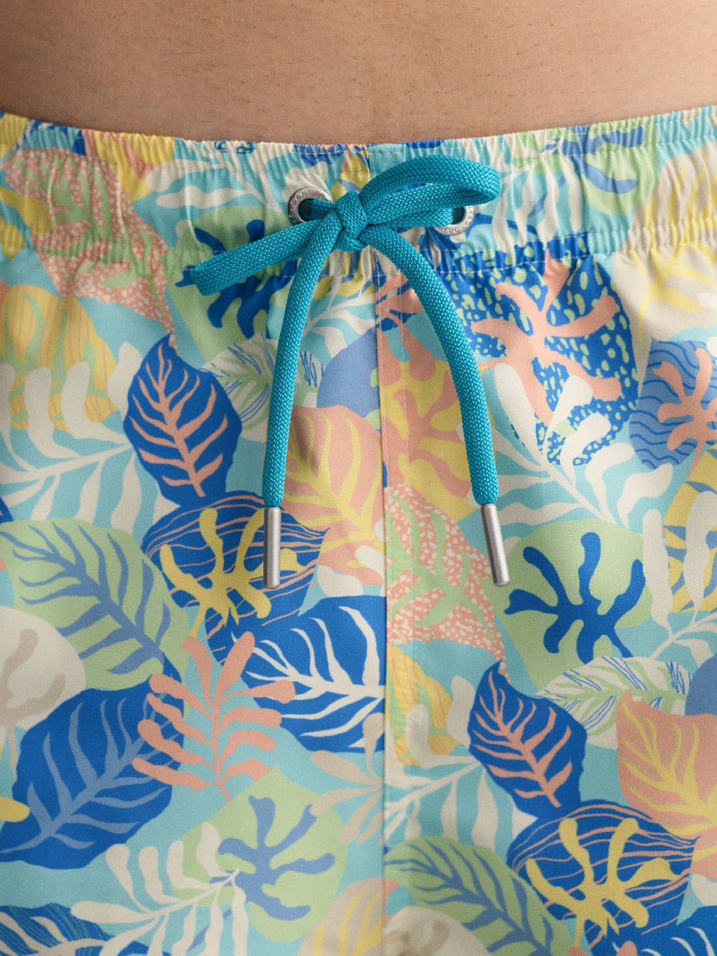 TROPICAL PRINT SWIM SHORTS