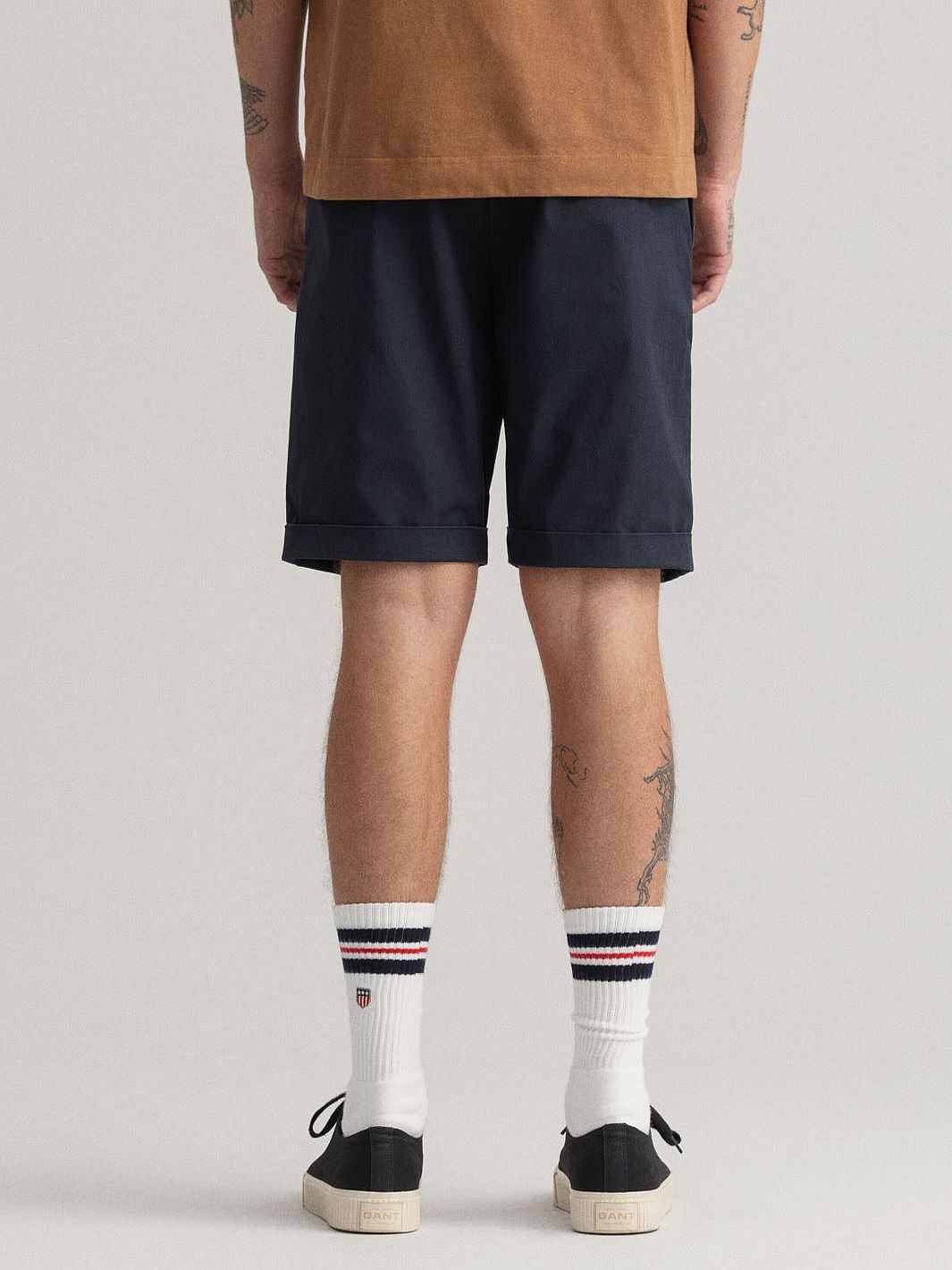 ALLISTER REGULAR FIT SUNFADED SHORTS