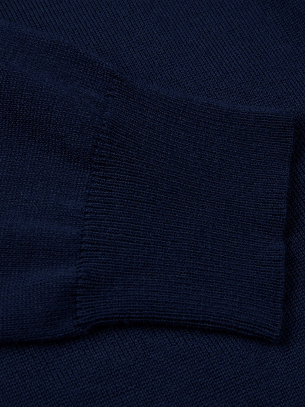 MERINO CREW NECK