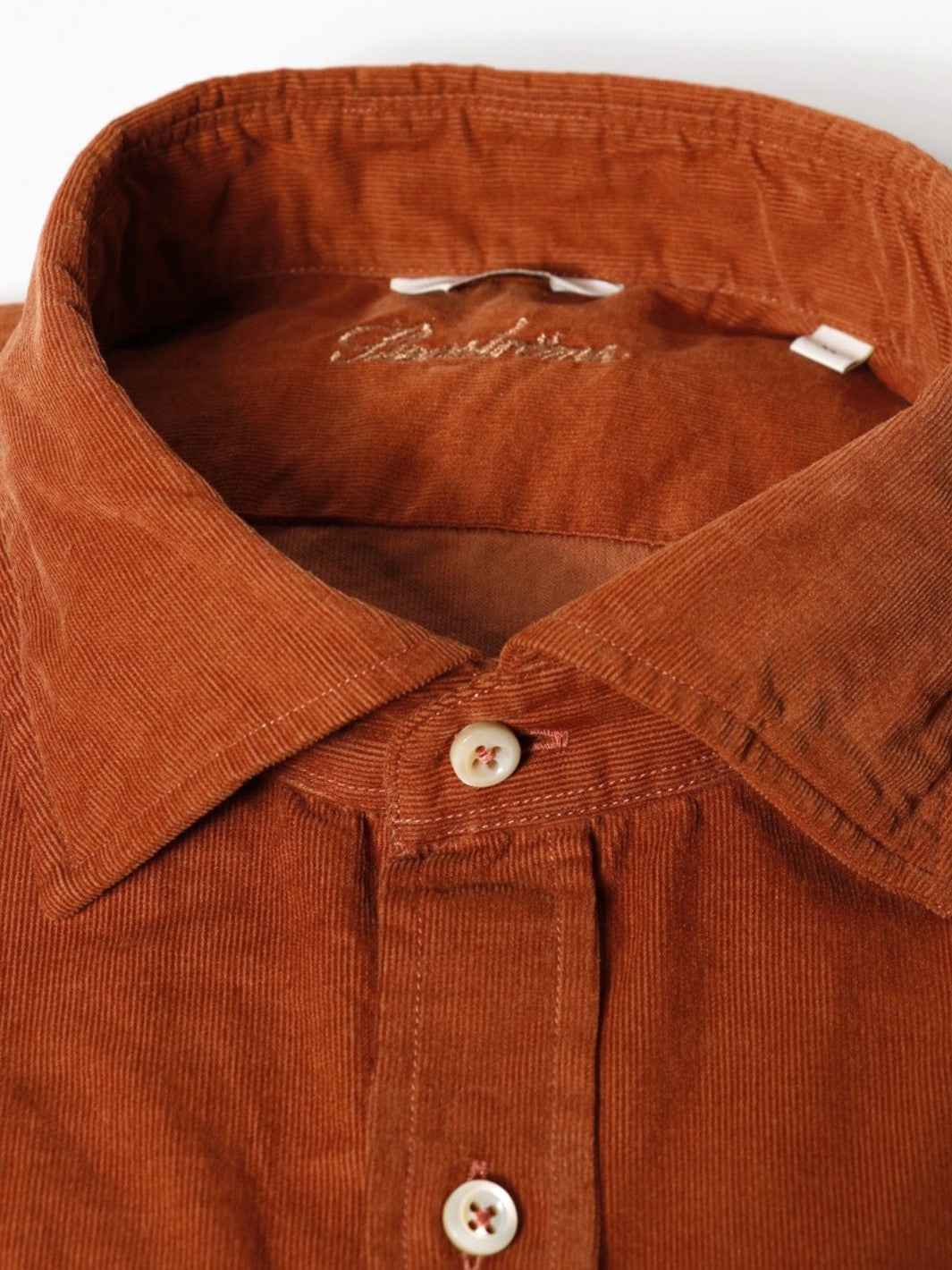 FITTED BODY CORDUROY SHIRT