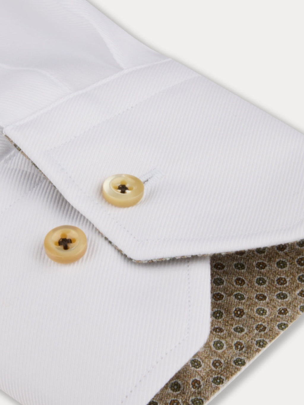 FITTED BODY CONTRAST TWILL SHIRT