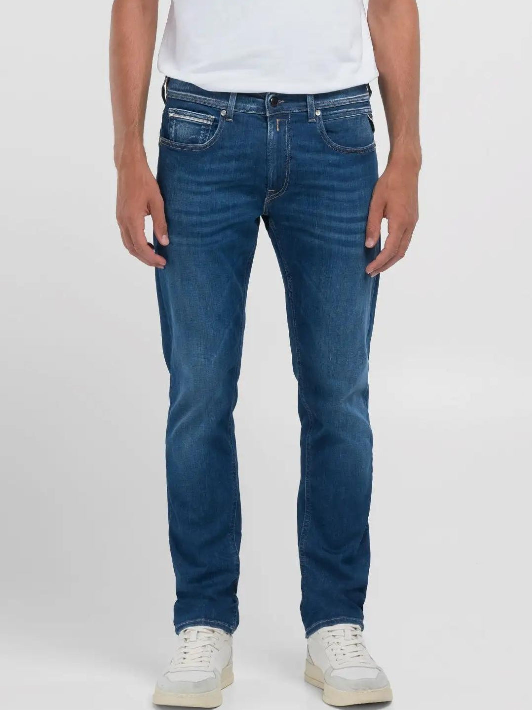 GROVER STRAIGHT-FIT JEANS