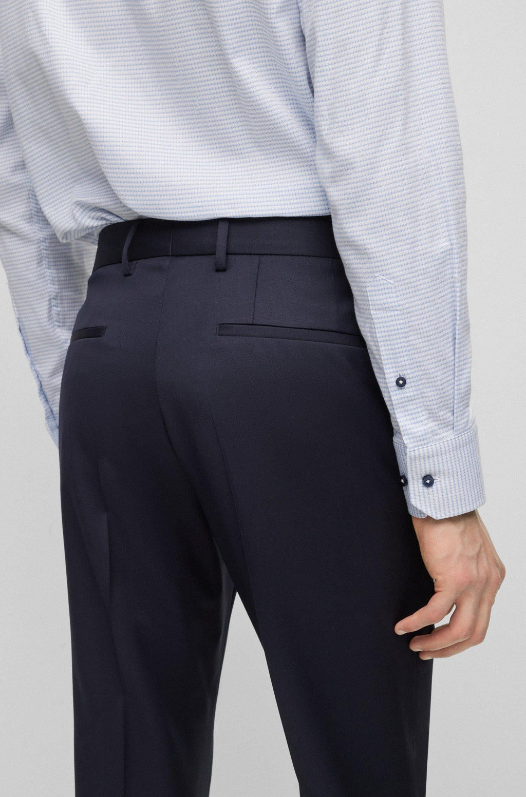 GENIUS VIRGIN WOOL DRESSBUKSE