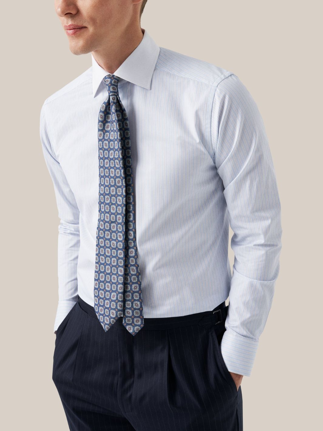 CONTEMPORARY STRIPED WHITE COLLAR SHIRT