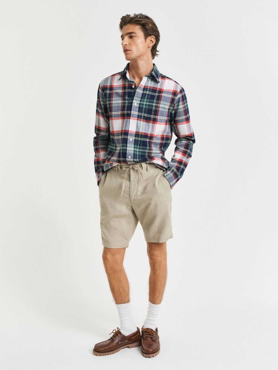 RELAXED FIT LINEN SHORTS