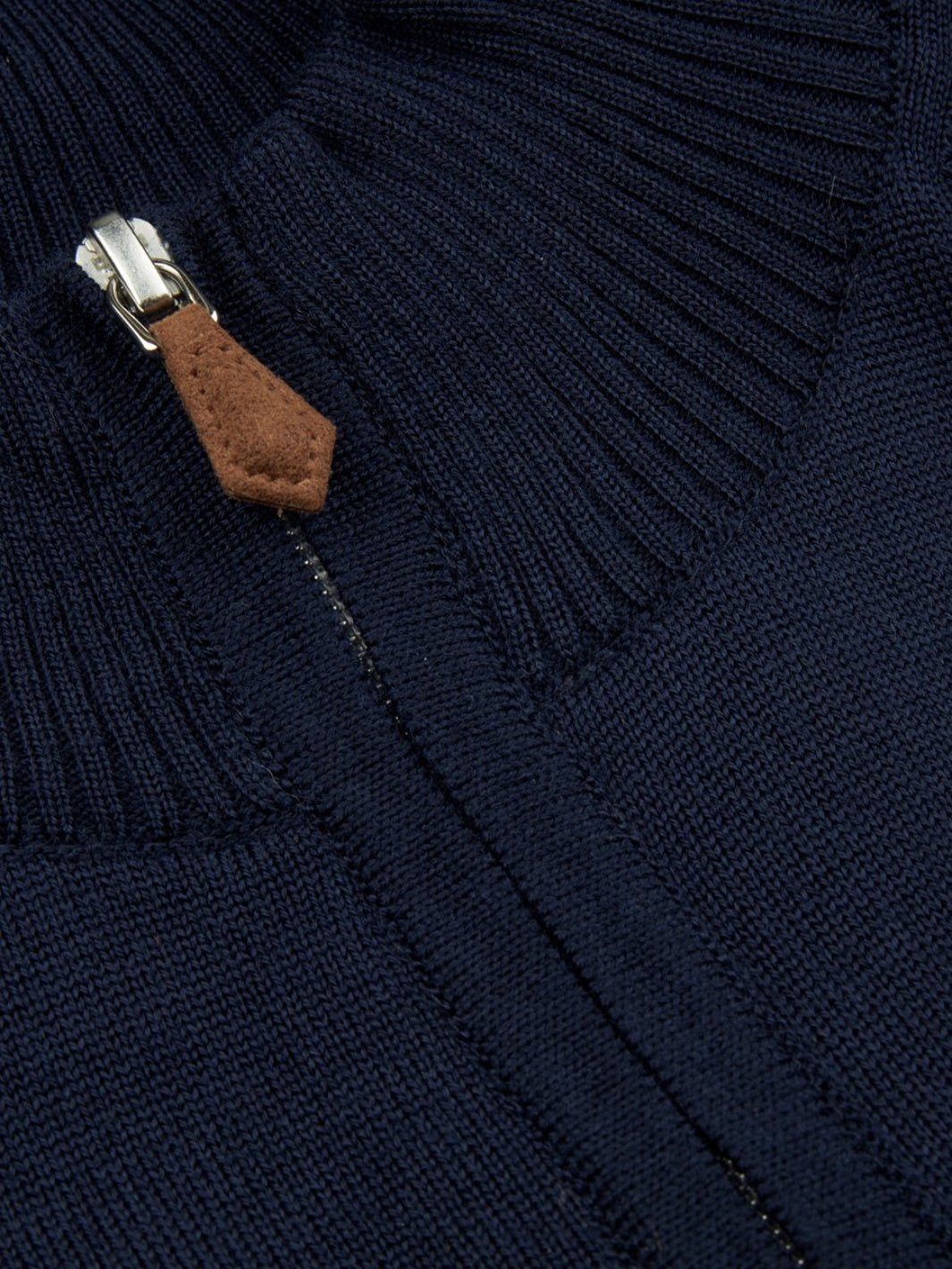 MERINO ZIP CARDIGAN