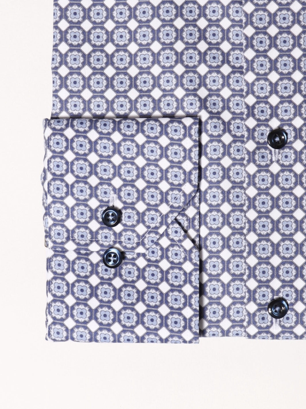 SLIMLINE GEOMETRIC SHIRT